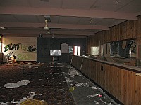 Vic - Moe - Abandoned Lions Hotel Motel 12 (6 Feb 2010)